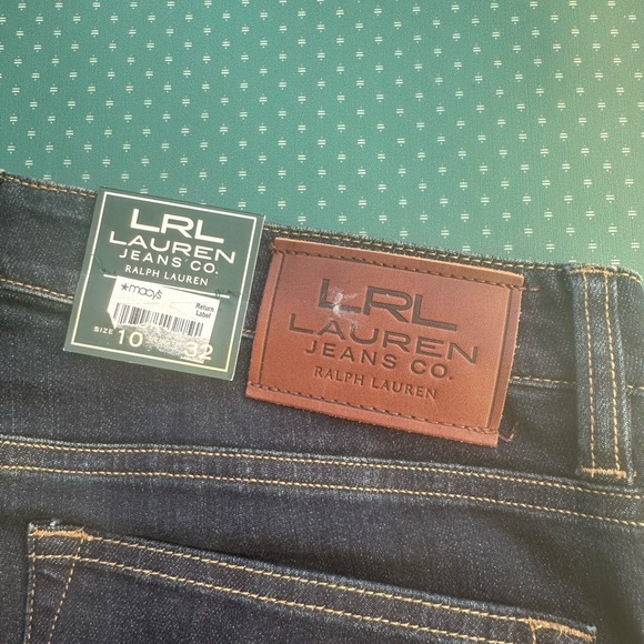 NWT LRL Lauren Jeans Co size 10 x 32 length
Super stretch slim Fit - Picture 4 of 7